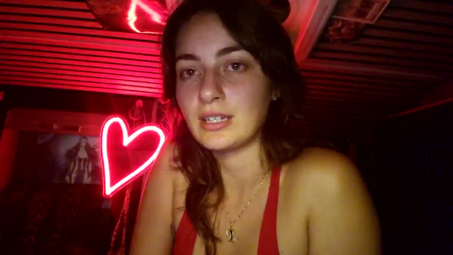 Gallery image thumbnail from Saskia's myfreecams stream on, 03/22/2025, 12:02 image 14 of 20