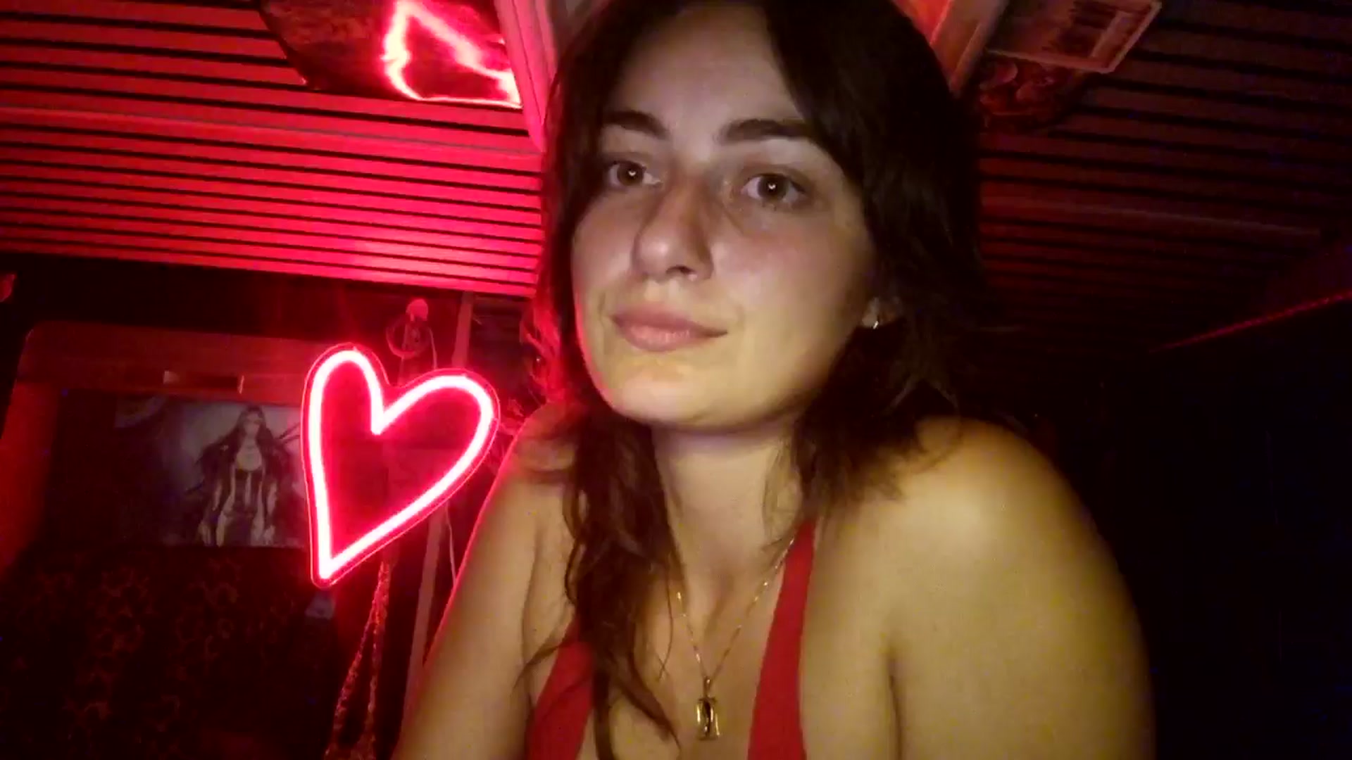 Gallery image thumbnail from Saskia's myfreecams stream on, 03/22/2025, 12:02 image 13 of 20