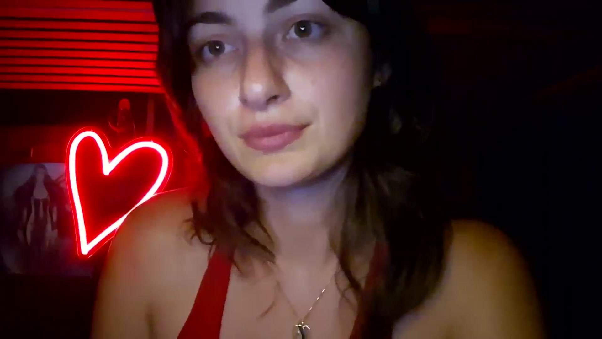 Gallery image thumbnail from Saskia's myfreecams stream on, 03/22/2025, 12:25 image 13 of 20