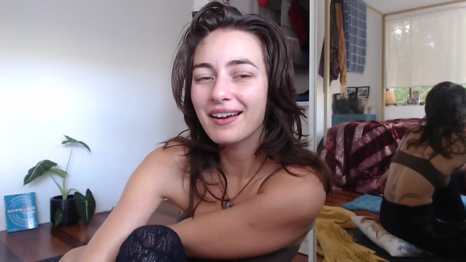 Gallery image thumbnail from Saskia's myfreecams stream on, 05/26/2025, 03:36 image 8 of 20