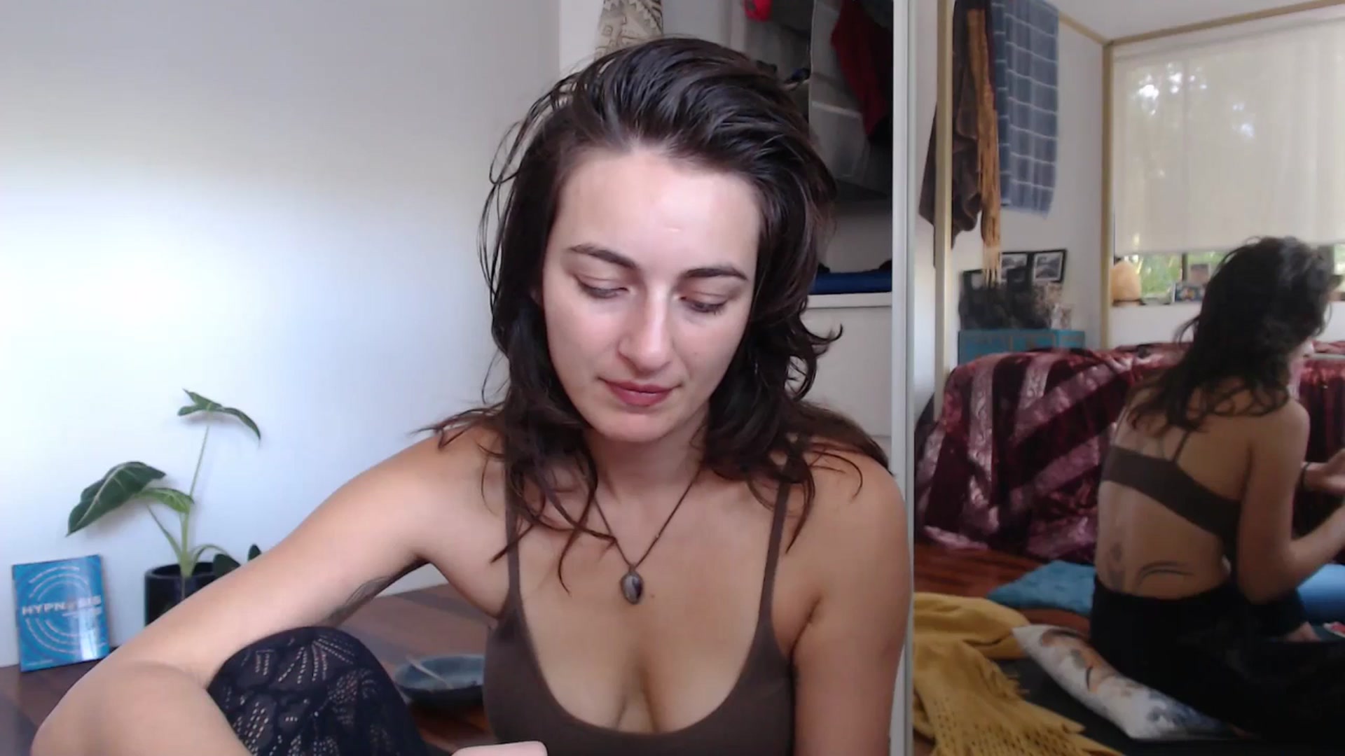 Gallery image thumbnail from Saskia's myfreecams stream on, 05/26/2025, 03:36 image 12 of 20