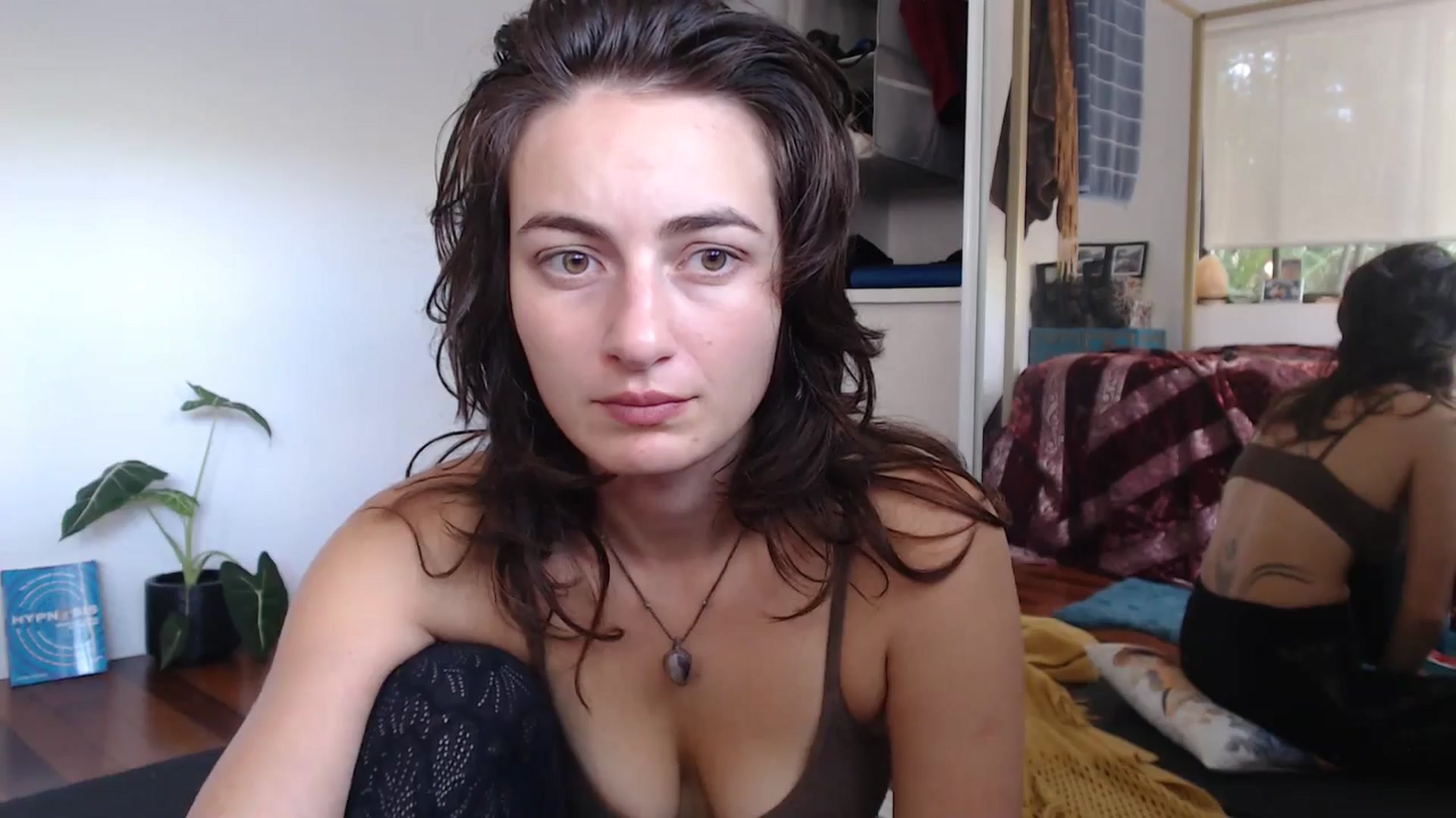 Gallery image thumbnail from Saskia's myfreecams stream on, 05/26/2025, 03:36 image 17 of 20
