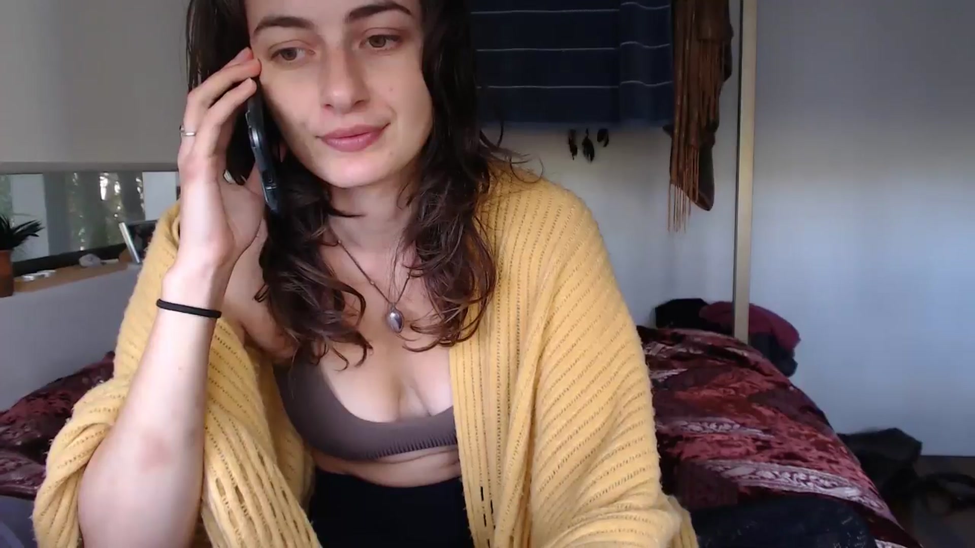 Gallery image thumbnail from Saskia's myfreecams stream on, 05/26/2025, 04:15 image 12 of 20