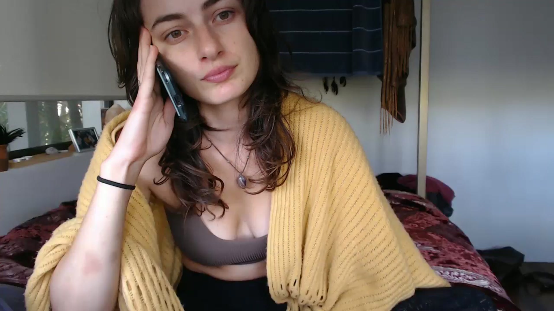 Gallery image thumbnail from Saskia's myfreecams stream on, 05/26/2025, 04:15 image 13 of 20