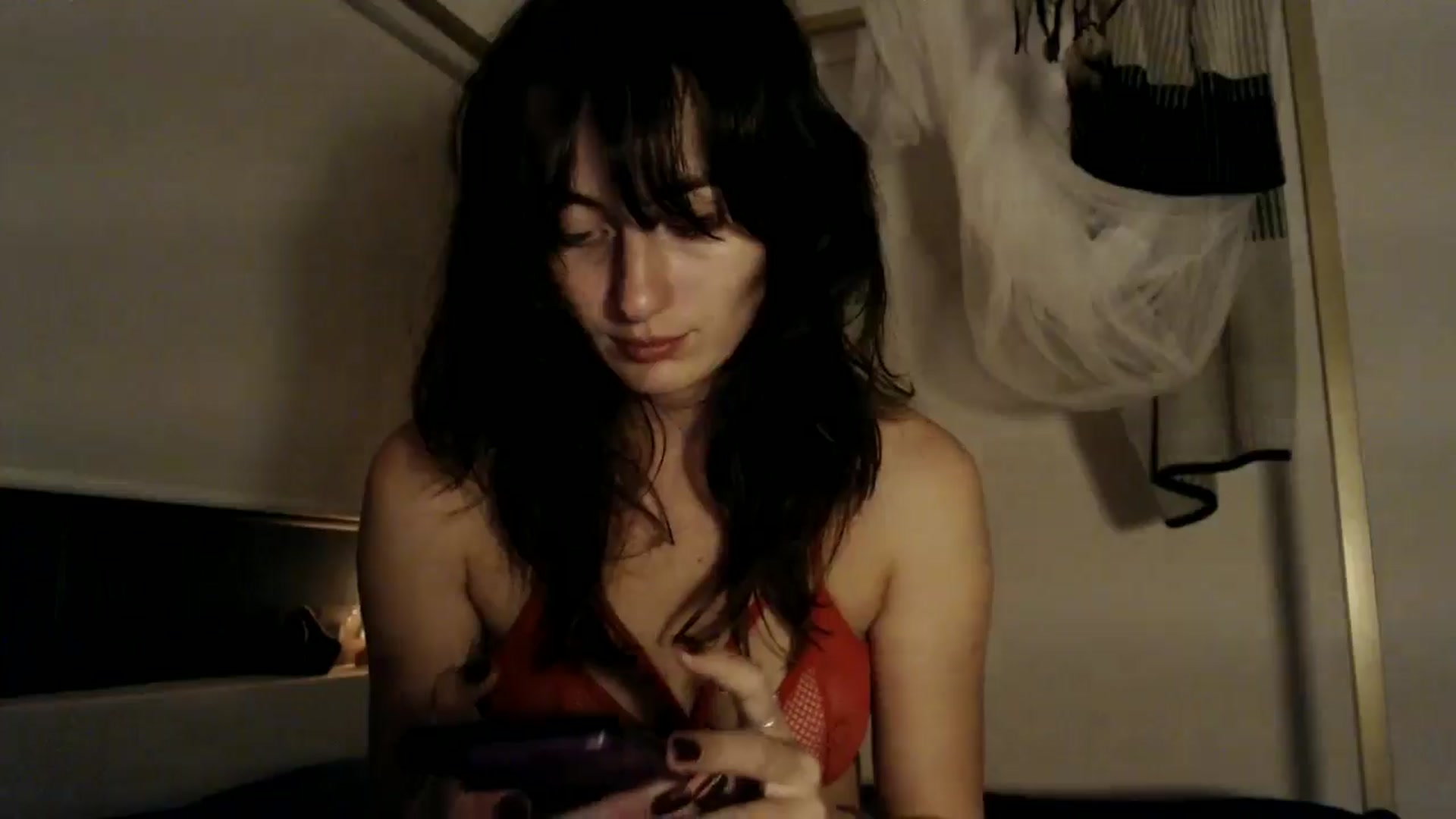 Gallery image thumbnail from Saskia's myfreecams stream on, 10/05/2025, 13:57 image 2 of 20