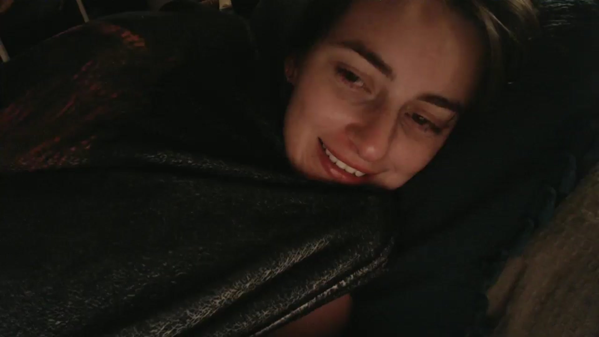 Gallery image thumbnail from Saskia's myfreecams stream on, 10/07/2025, 13:04 image 18 of 20