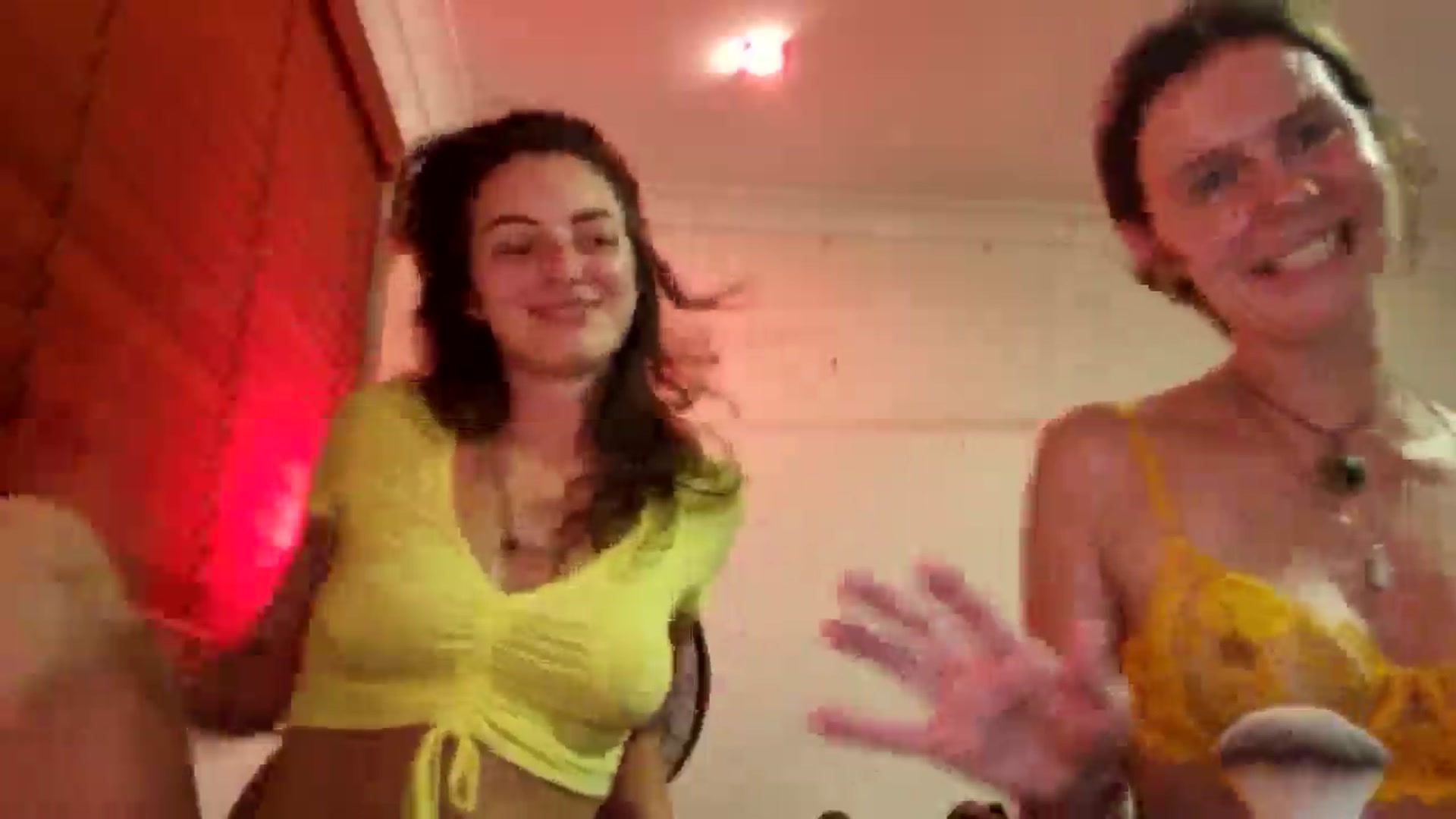 Gallery image thumbnail from Saskia's myfreecams stream on, 10/24/2025, 10:33 image 9 of 20