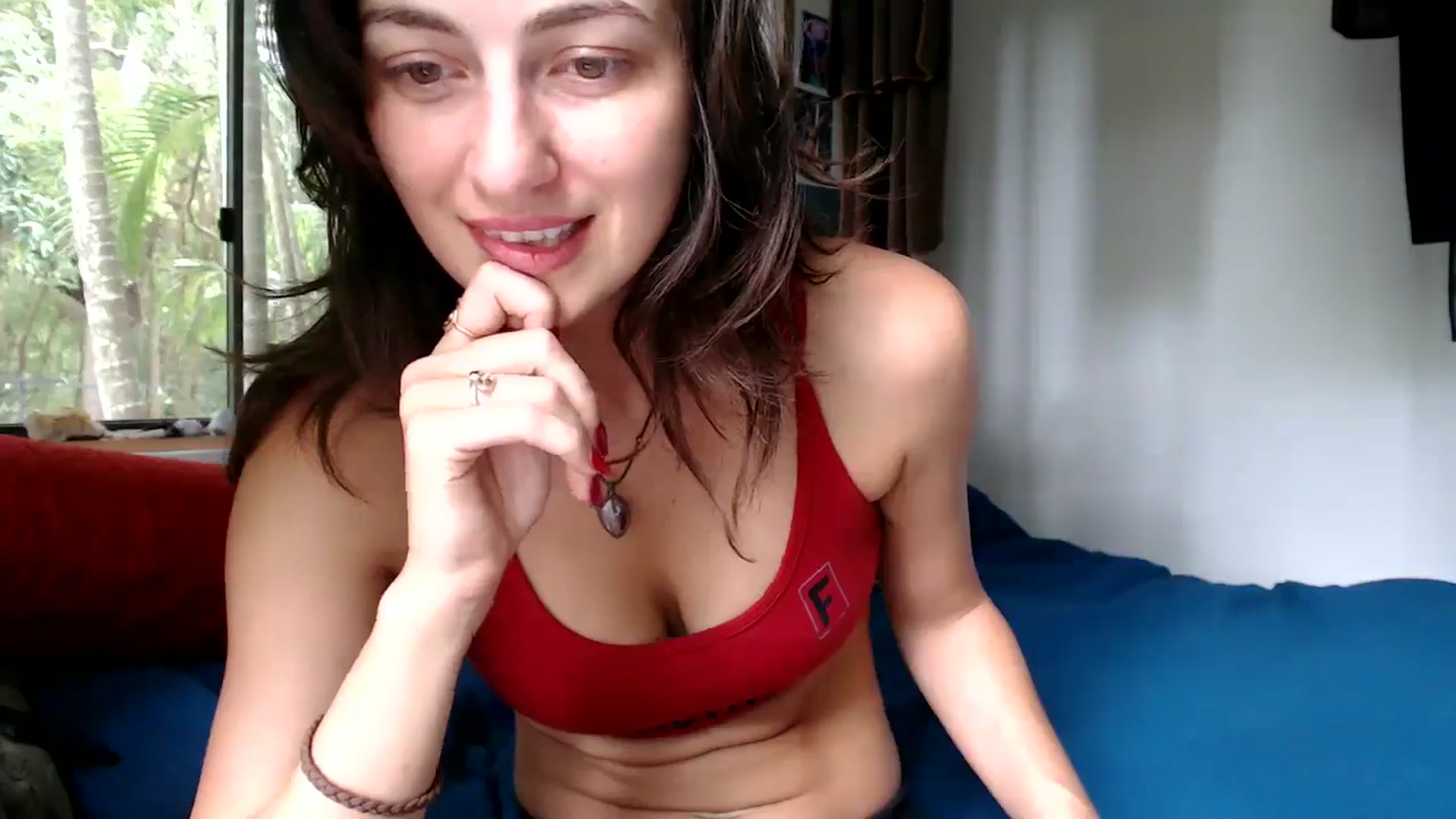 Gallery image thumbnail from Saskia's myfreecams stream on, 11/09/2025, 03:03 image 13 of 20