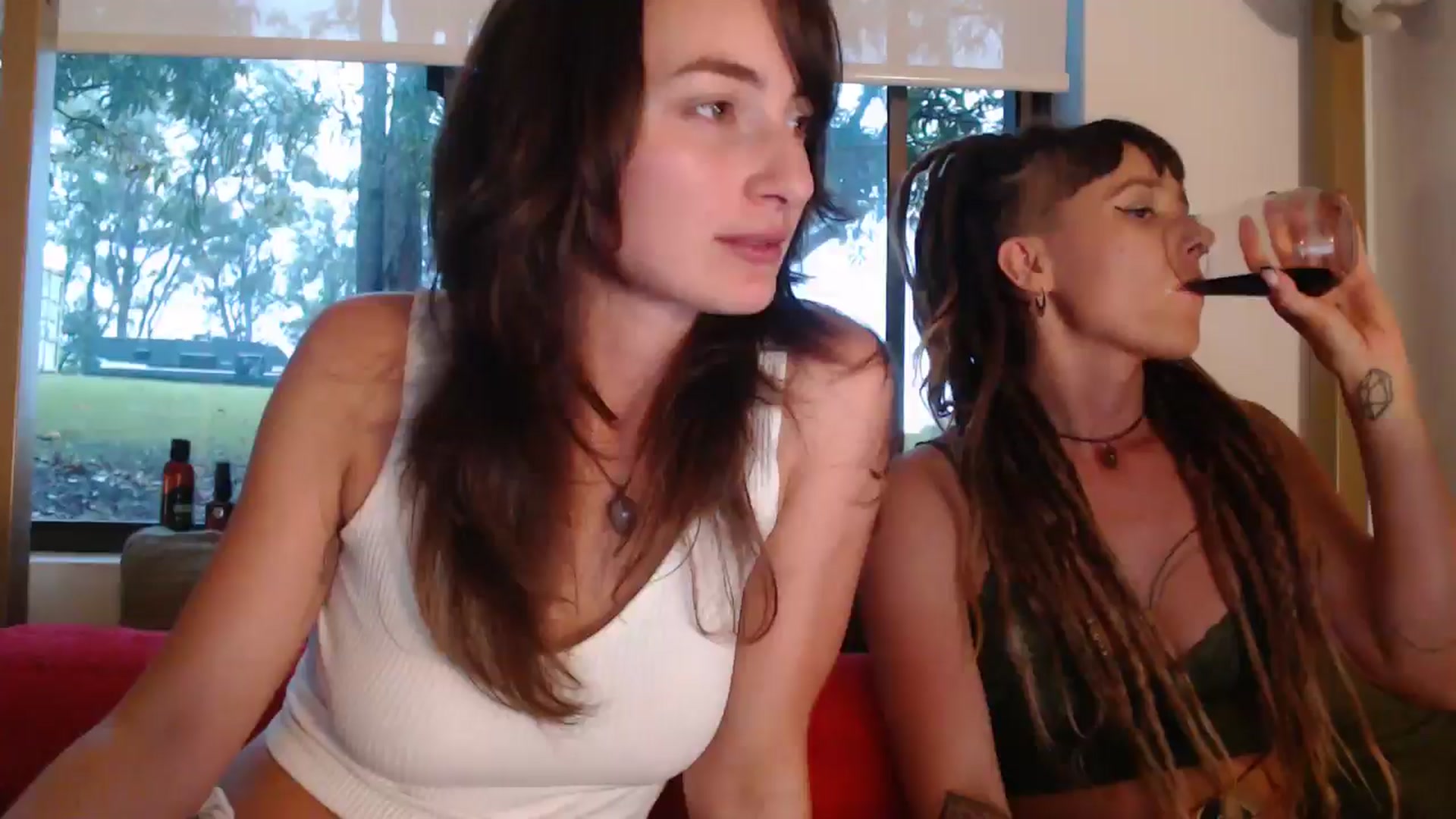 Gallery image thumbnail from Saskia's myfreecams stream on, 11/15/2025, 08:36 image 1 of 20