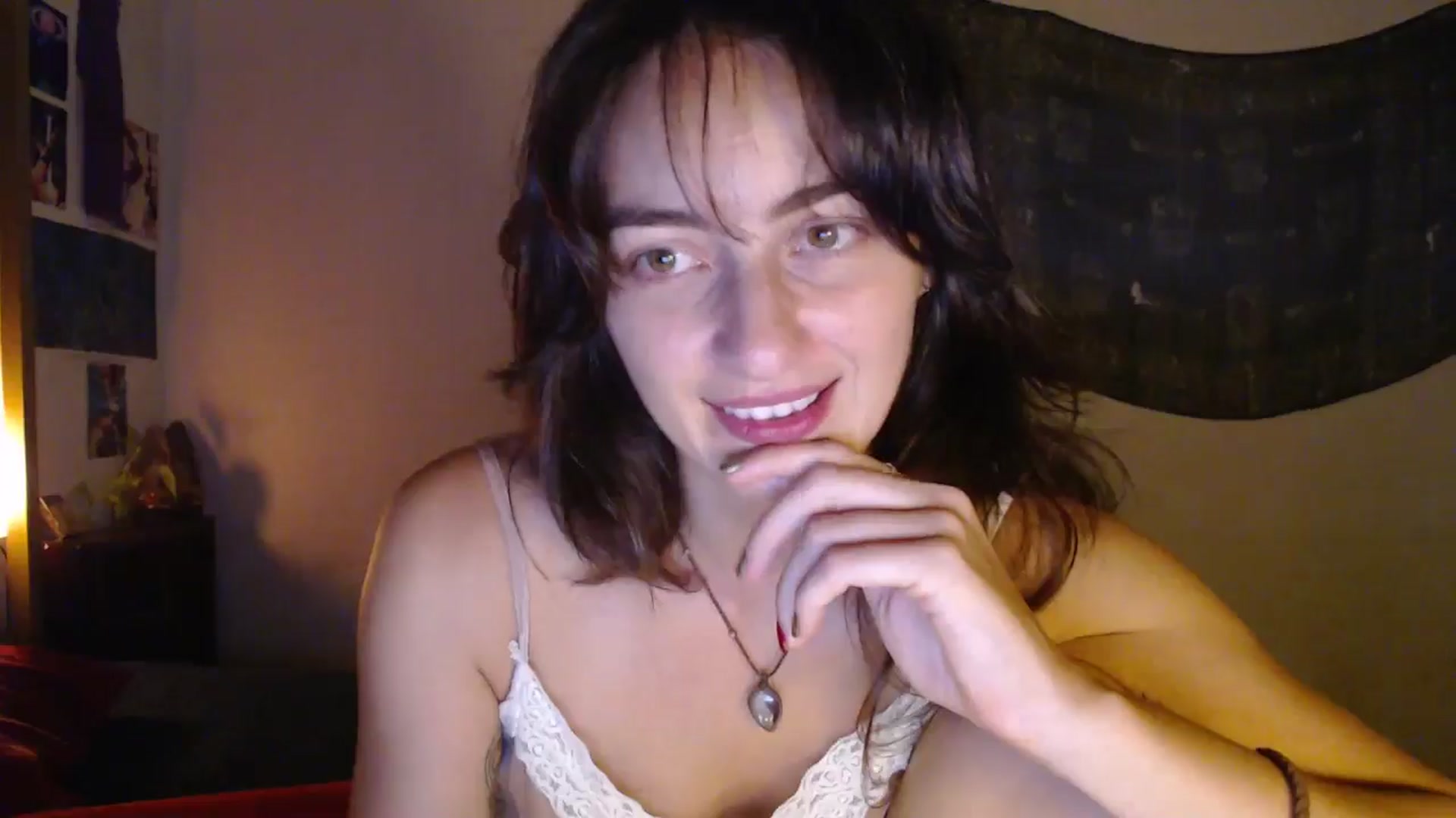 Gallery image thumbnail from Saskia's myfreecams stream on, 11/25/2025, 13:30 image 17 of 20