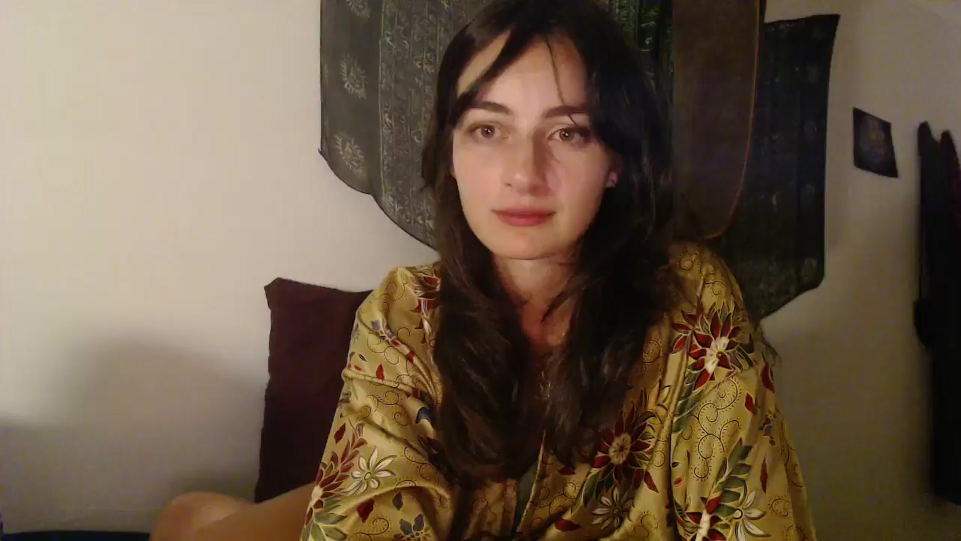 Gallery image thumbnail from Saskia's myfreecams stream on, 12/23/2025, 12:17 image 9 of 20