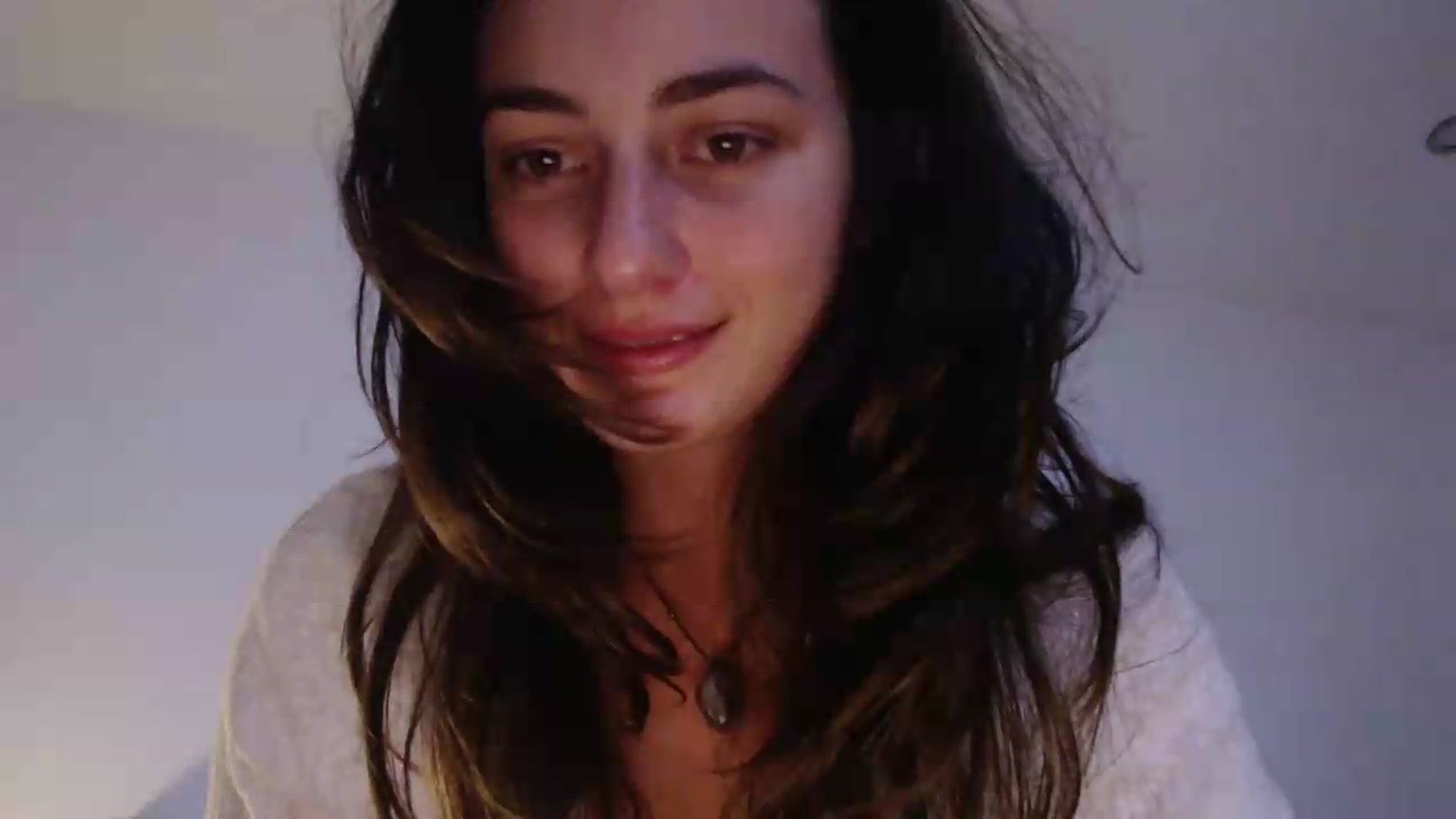 Gallery image thumbnail from Saskia's myfreecams stream on, 05/06/2026, 08:44 image 7 of 20