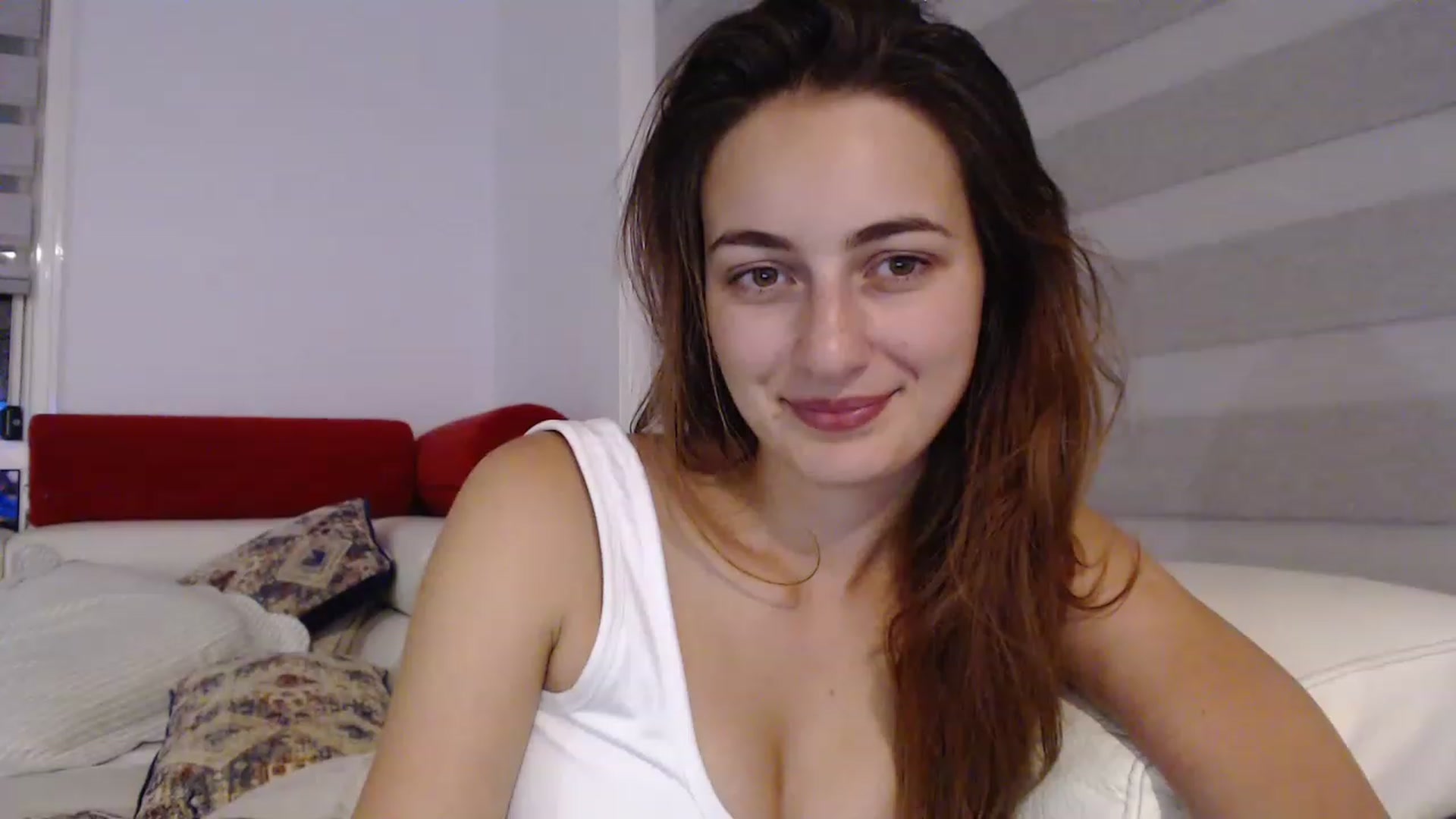 Gallery image thumbnail from Saskiia's myfreecams stream on, 01/26/2023, 10:28 image 15 of 20