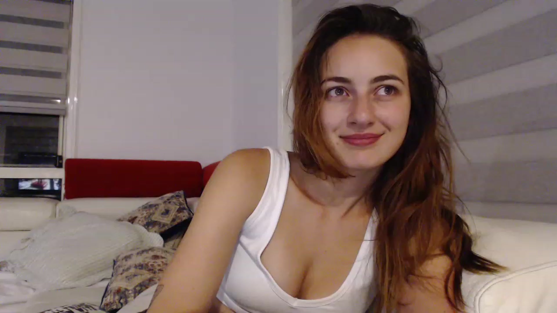 Gallery image thumbnail from Saskiia's myfreecams stream on, 01/26/2023, 10:28 image 4 of 20