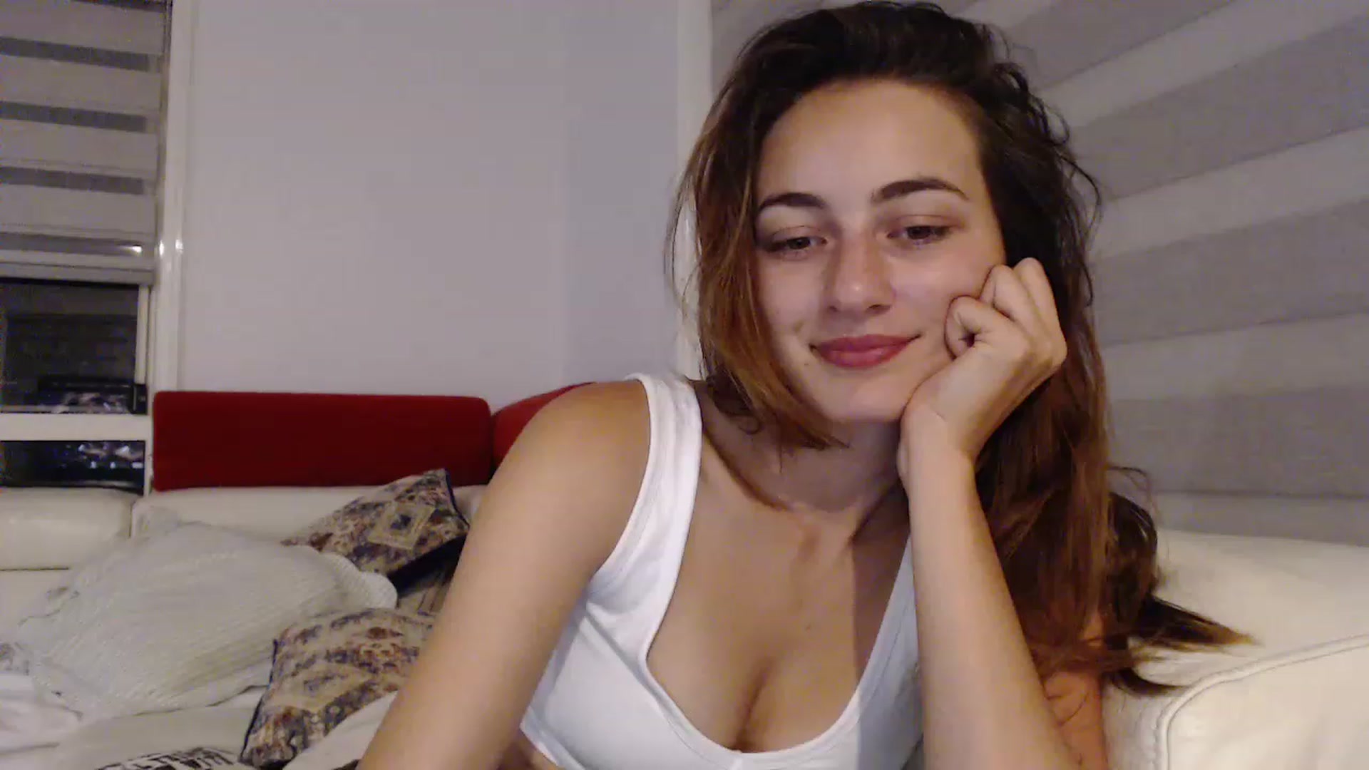 Gallery image thumbnail from Saskiia's myfreecams stream on, 01/26/2023, 10:28 image 3 of 20