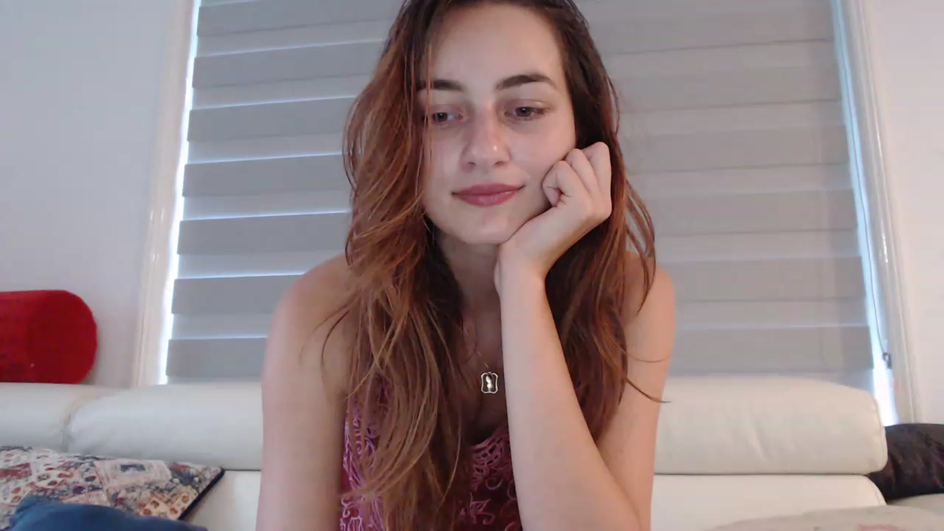 Gallery image thumbnail from Saskiia's myfreecams stream on, 02/01/2023, 08:20 image 5 of 20