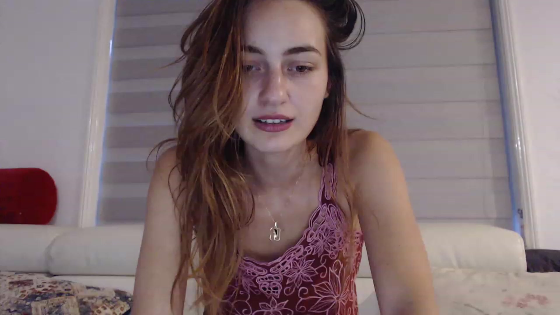 Gallery image thumbnail from Saskiia's myfreecams stream on, 02/01/2023, 08:55 image 2 of 20