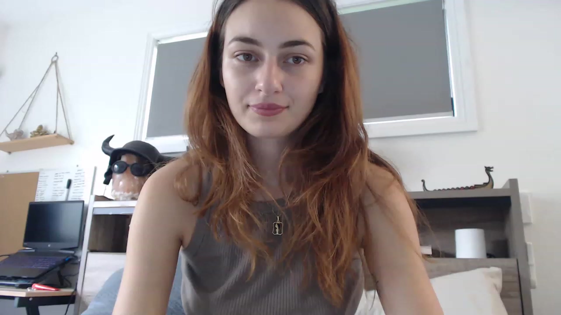 Gallery image thumbnail from Saskiia's myfreecams stream on, 02/04/2023, 01:18 image 6 of 20