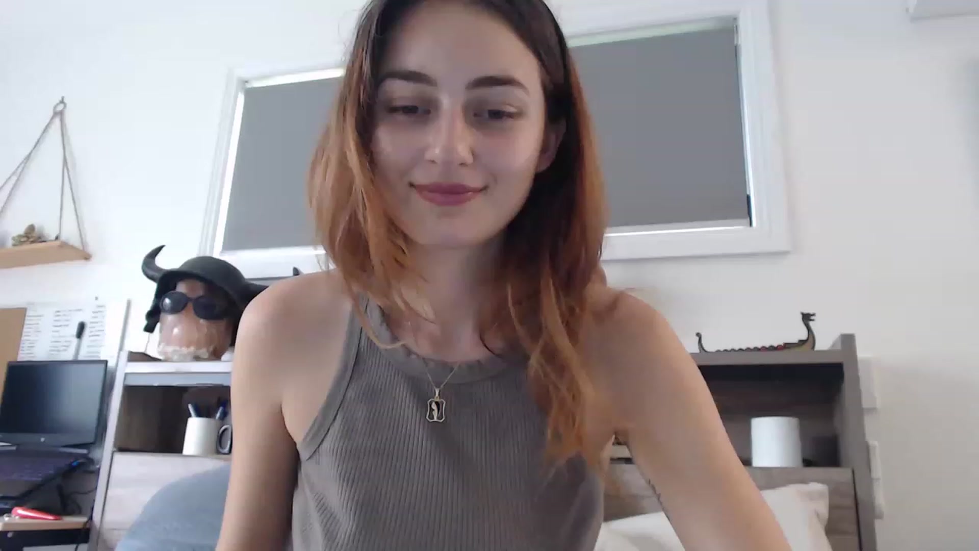 Gallery image thumbnail from Saskiia's myfreecams stream on, 02/04/2023, 01:18 image 14 of 20