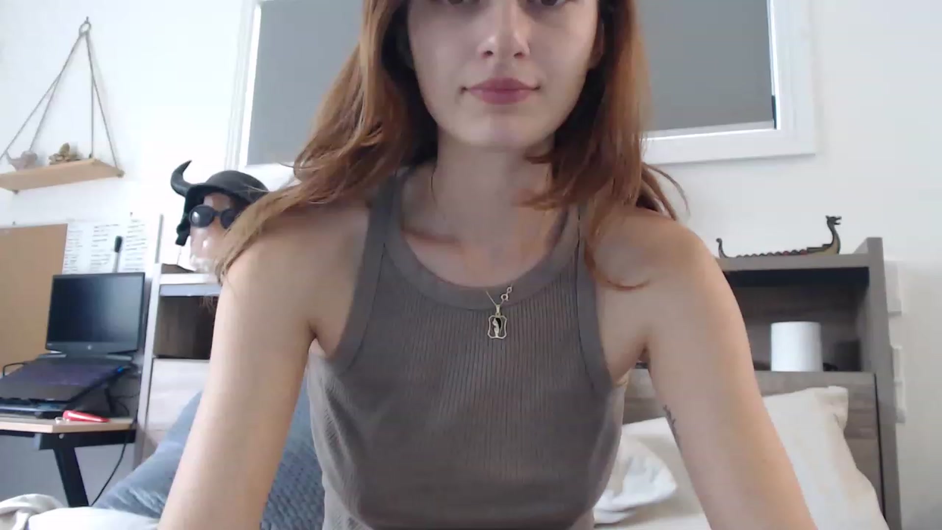 Gallery image thumbnail from Saskiia's myfreecams stream on, 02/04/2023, 01:18 image 4 of 20