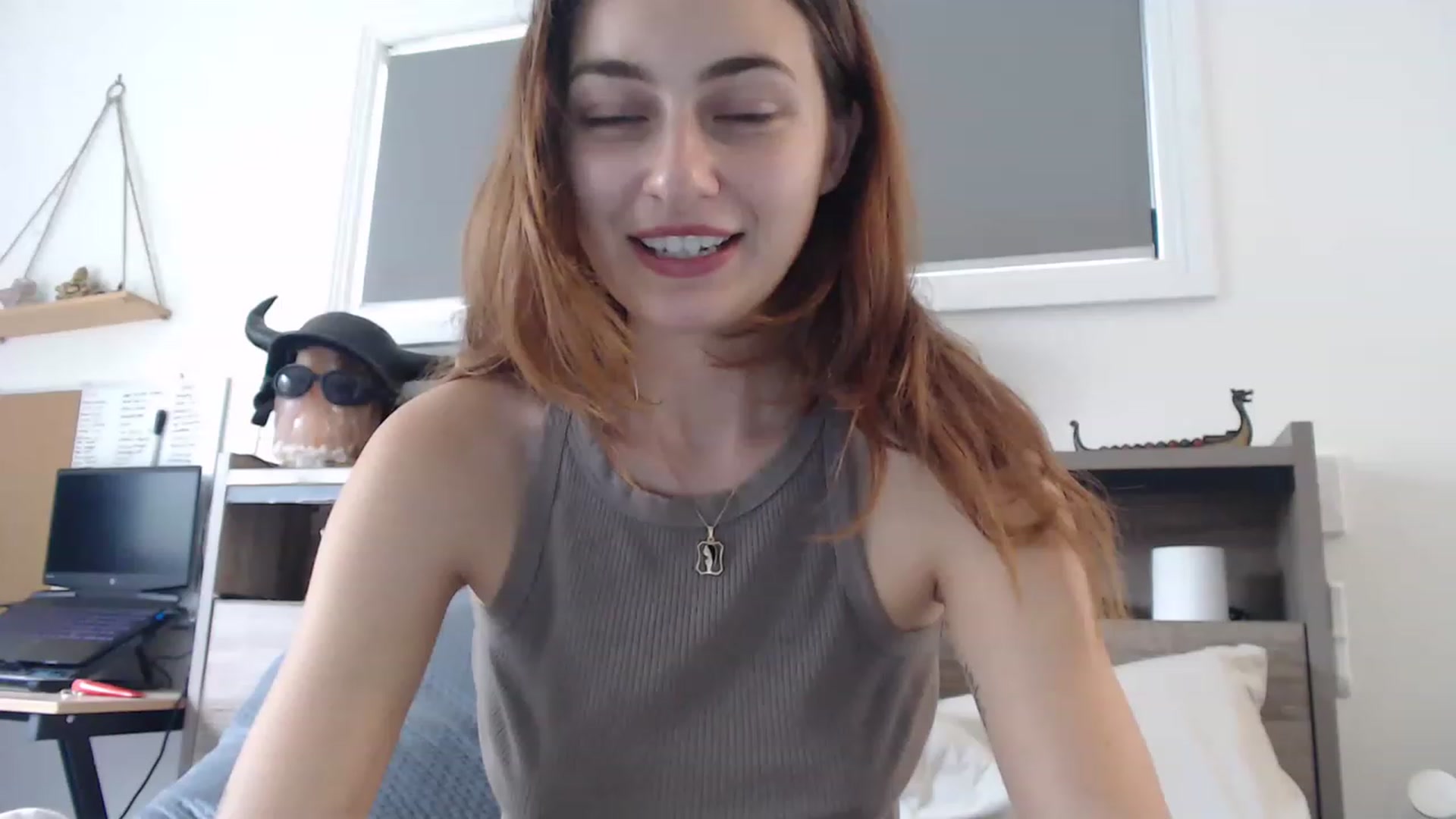 Gallery image thumbnail from Saskiia's myfreecams stream on, 02/04/2023, 01:18 image 9 of 20