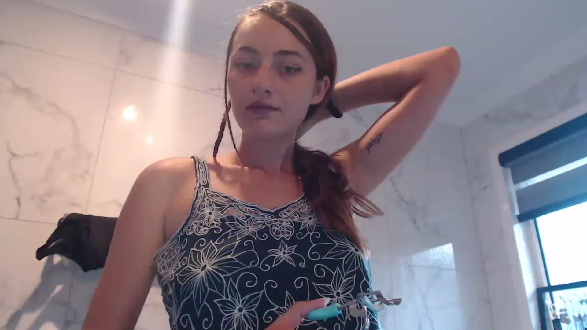 Gallery image thumbnail from Saskiia's myfreecams stream on, 02/14/2023, 08:02 image 6 of 20