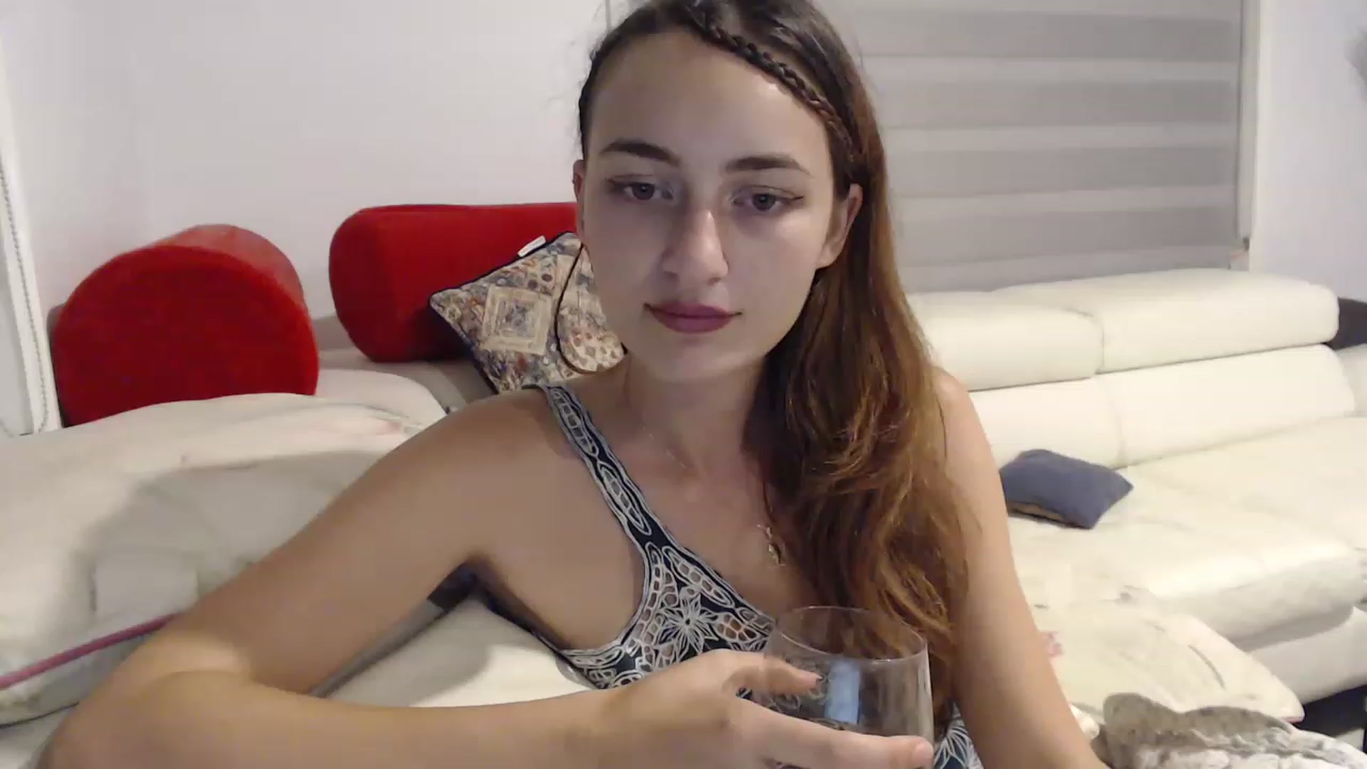 Gallery image thumbnail from Saskiia's myfreecams stream on, 02/14/2023, 09:23 image 15 of 20