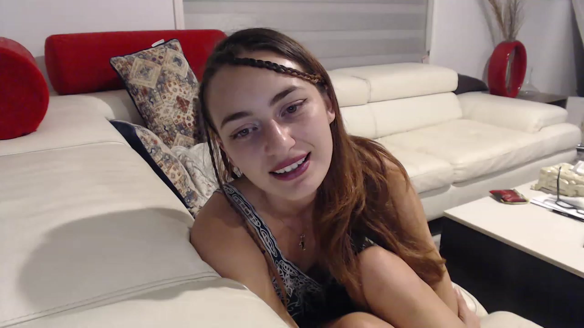 Gallery image thumbnail from Saskiia's myfreecams stream on, 02/14/2023, 09:23 image 1 of 20