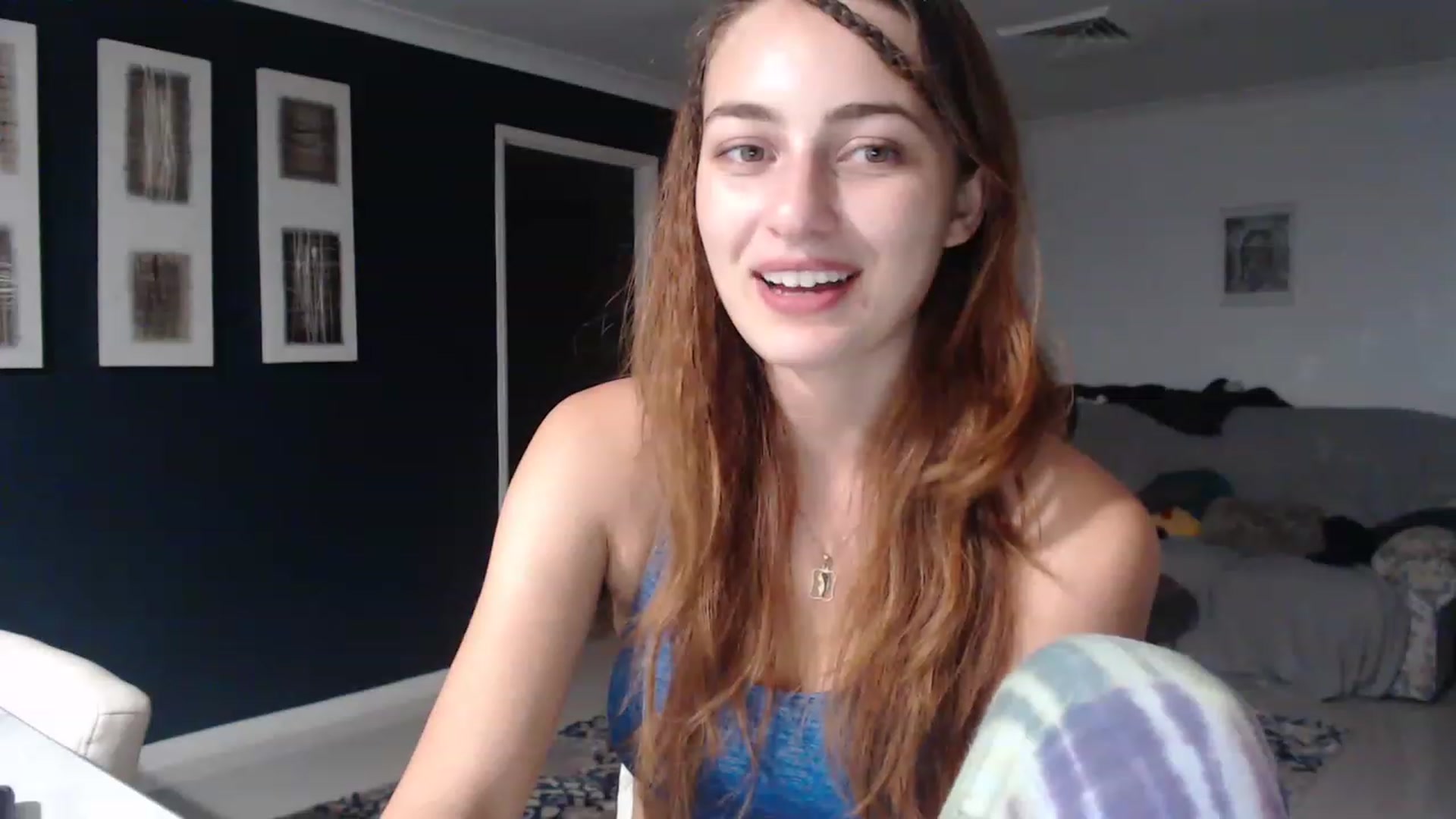 Gallery image thumbnail from Saskiia's myfreecams stream on, 02/15/2023, 10:31 image 3 of 20