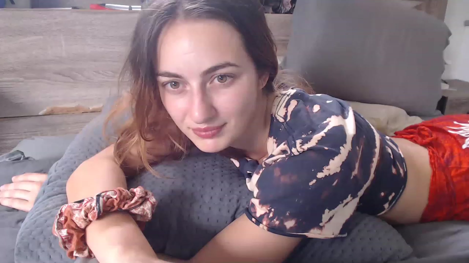 Gallery image thumbnail from Saskiia's myfreecams stream on, 03/08/2023, 04:43 image 7 of 20