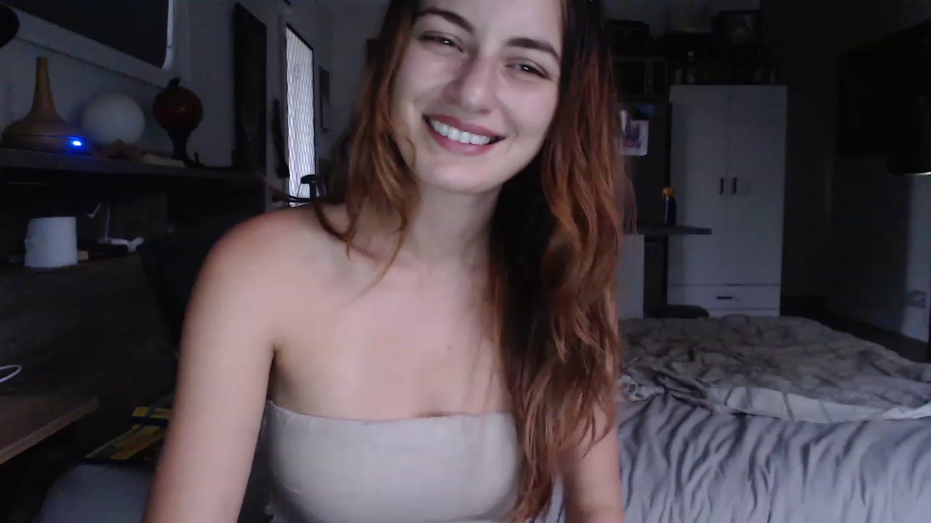 Gallery image thumbnail from Saskiia's myfreecams stream on, 03/18/2023, 08:02 image 10 of 20