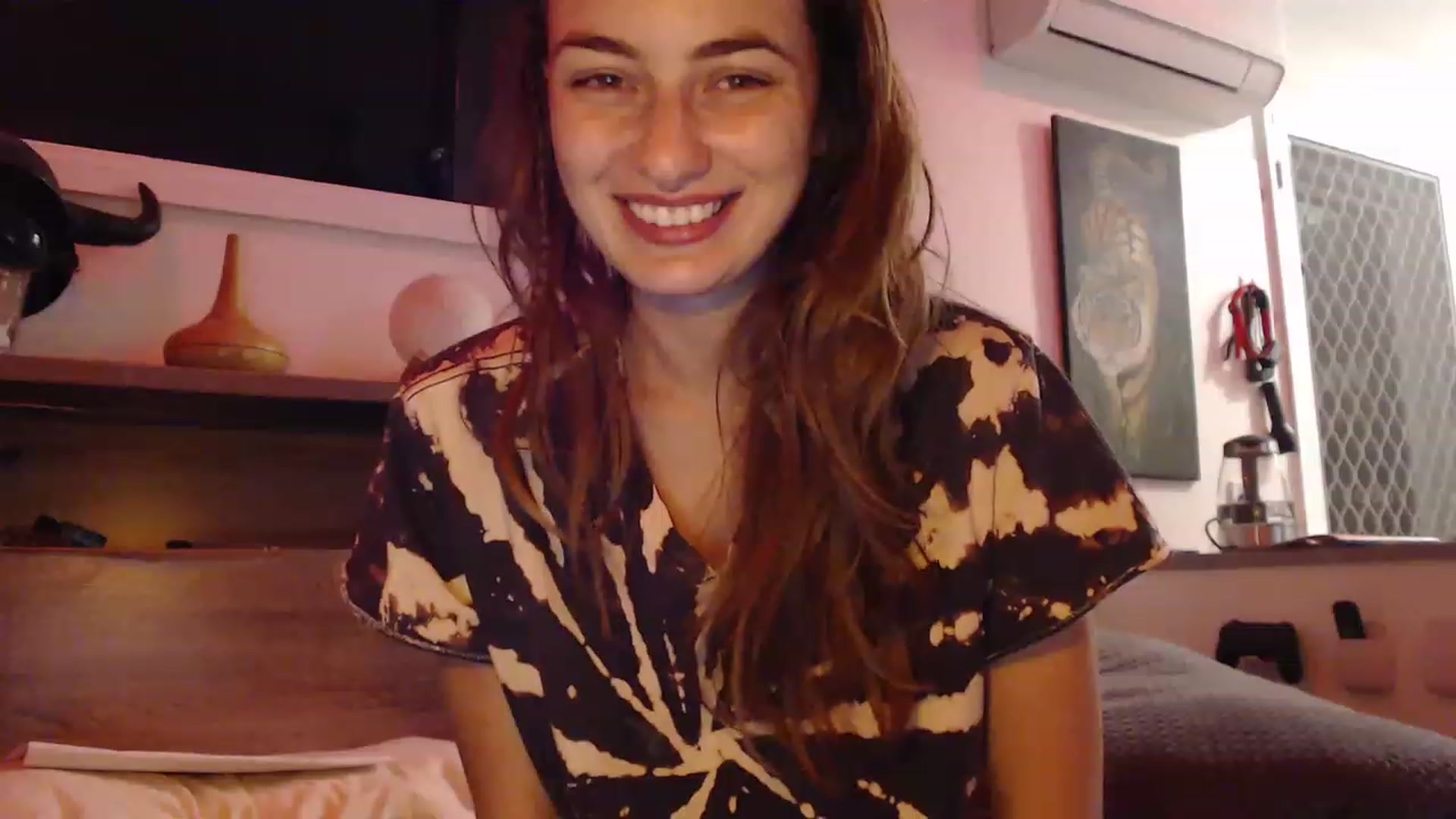 Gallery image thumbnail from Saskiia's myfreecams stream on, 03/24/2023, 11:27 image 19 of 20
