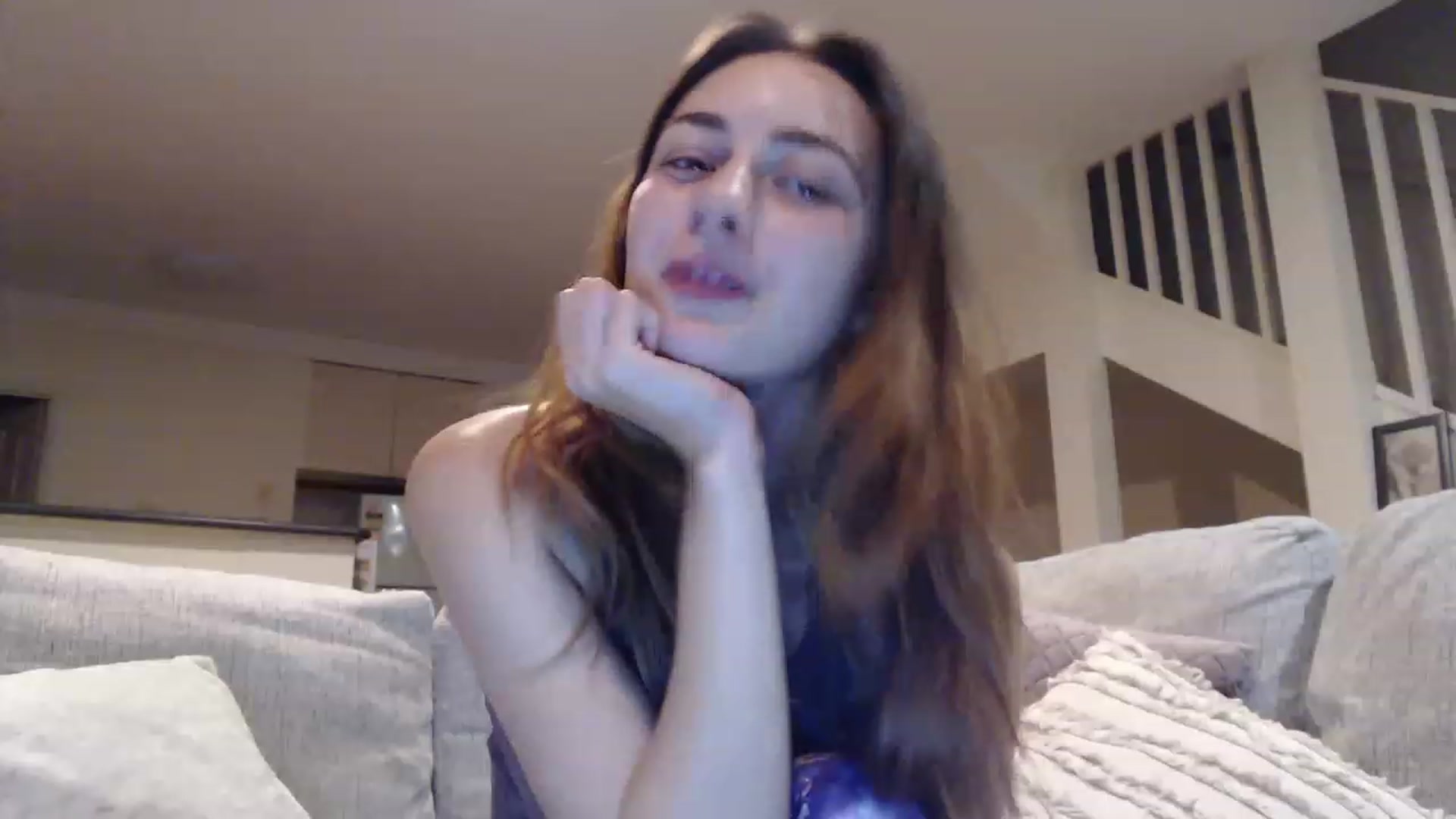 Gallery image thumbnail from Saskiia's myfreecams stream on, 04/28/2023, 07:41 image 10 of 20