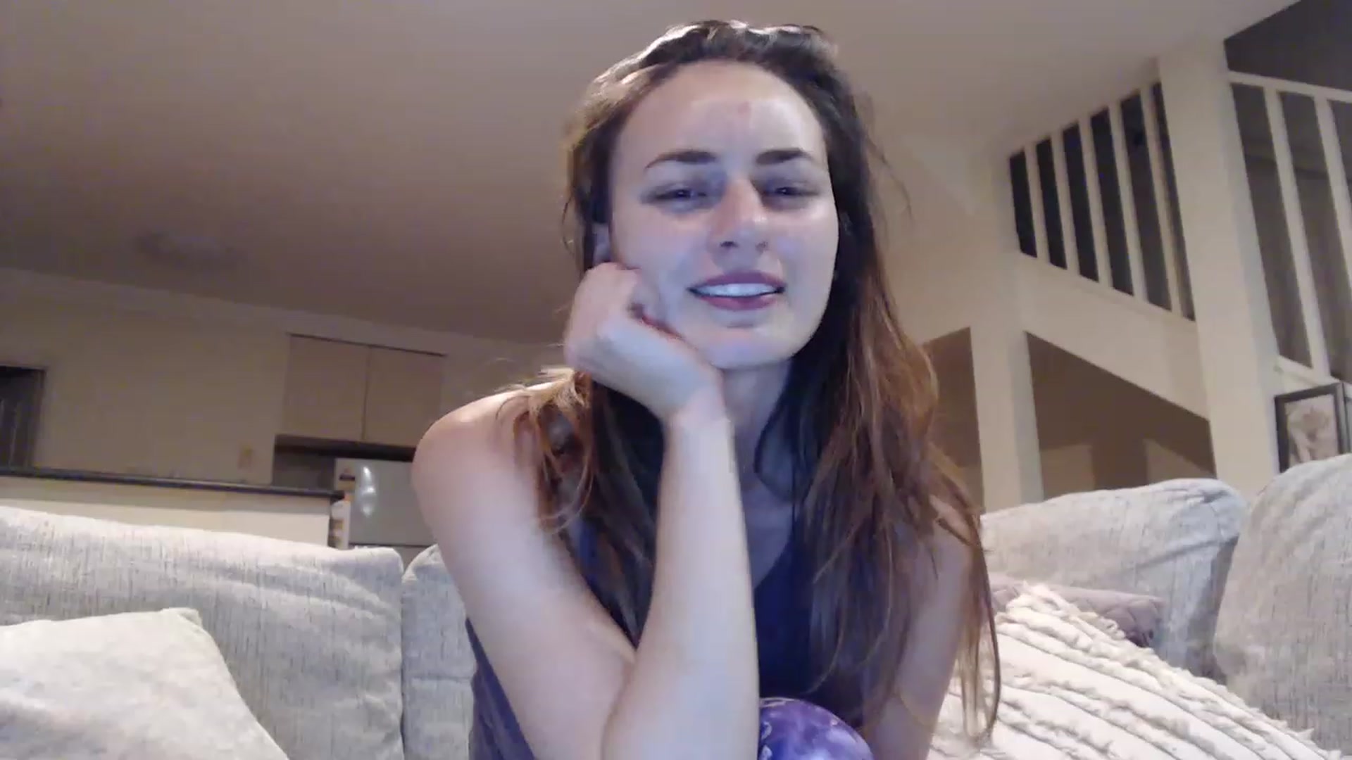 Gallery image thumbnail from Saskiia's myfreecams stream on, 04/28/2023, 07:41 image 8 of 20