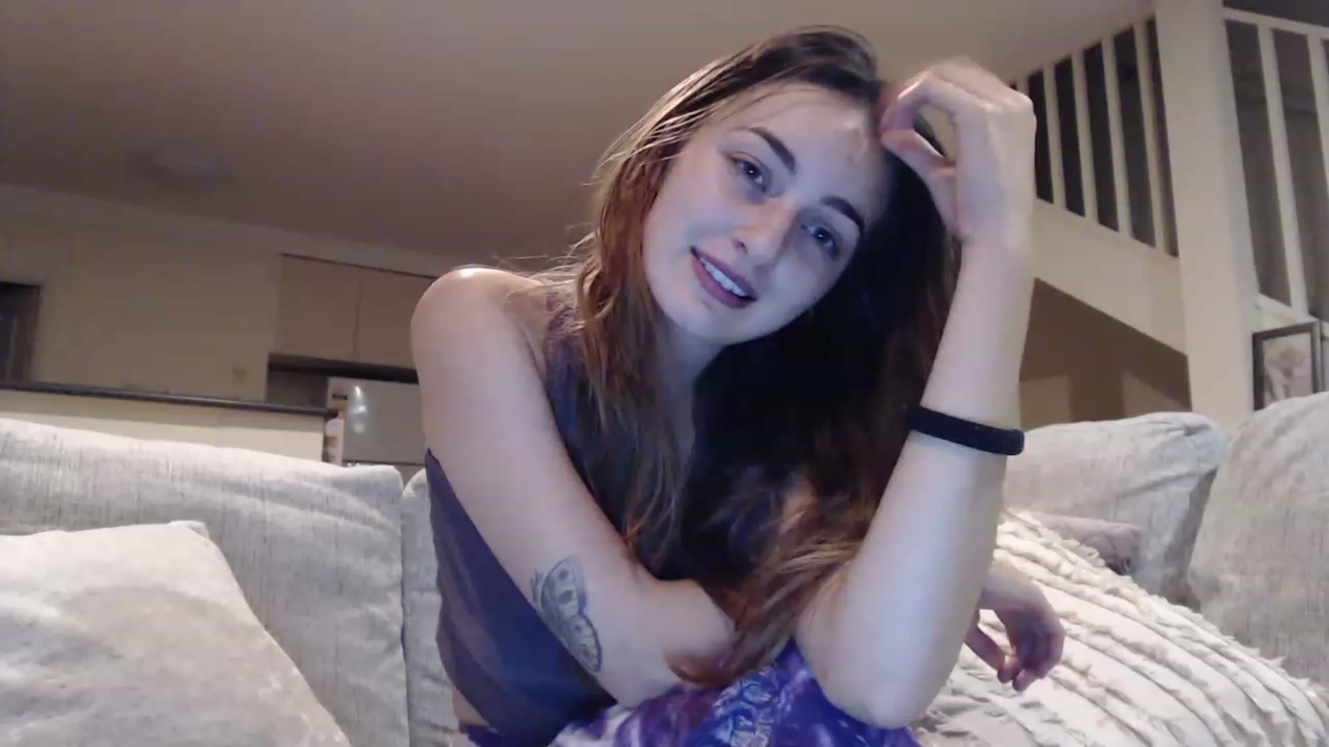 Gallery image thumbnail from Saskiia's myfreecams stream on, 04/28/2023, 07:41 image 13 of 20