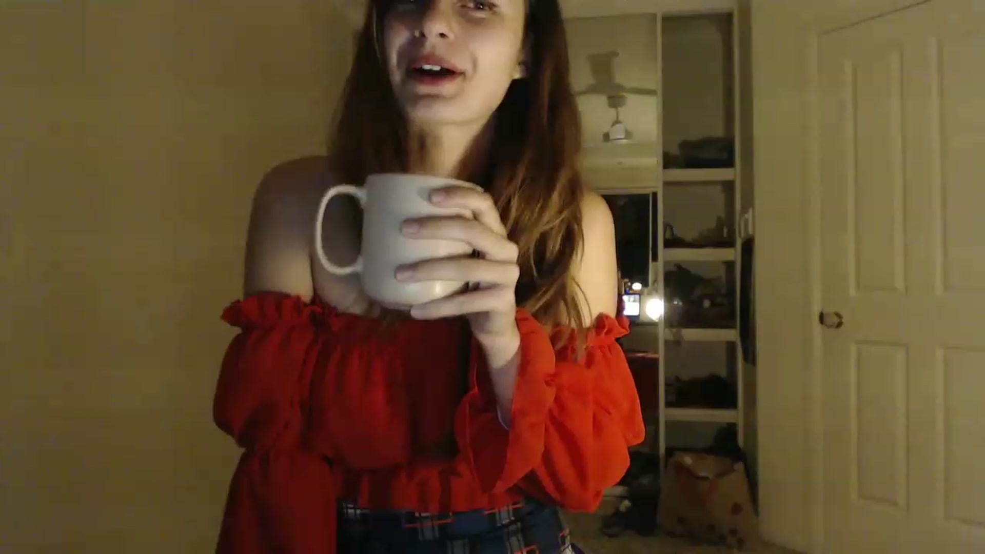 Gallery image thumbnail from Saskiia's myfreecams stream on, 05/06/2023, 13:52 image 20 of 20