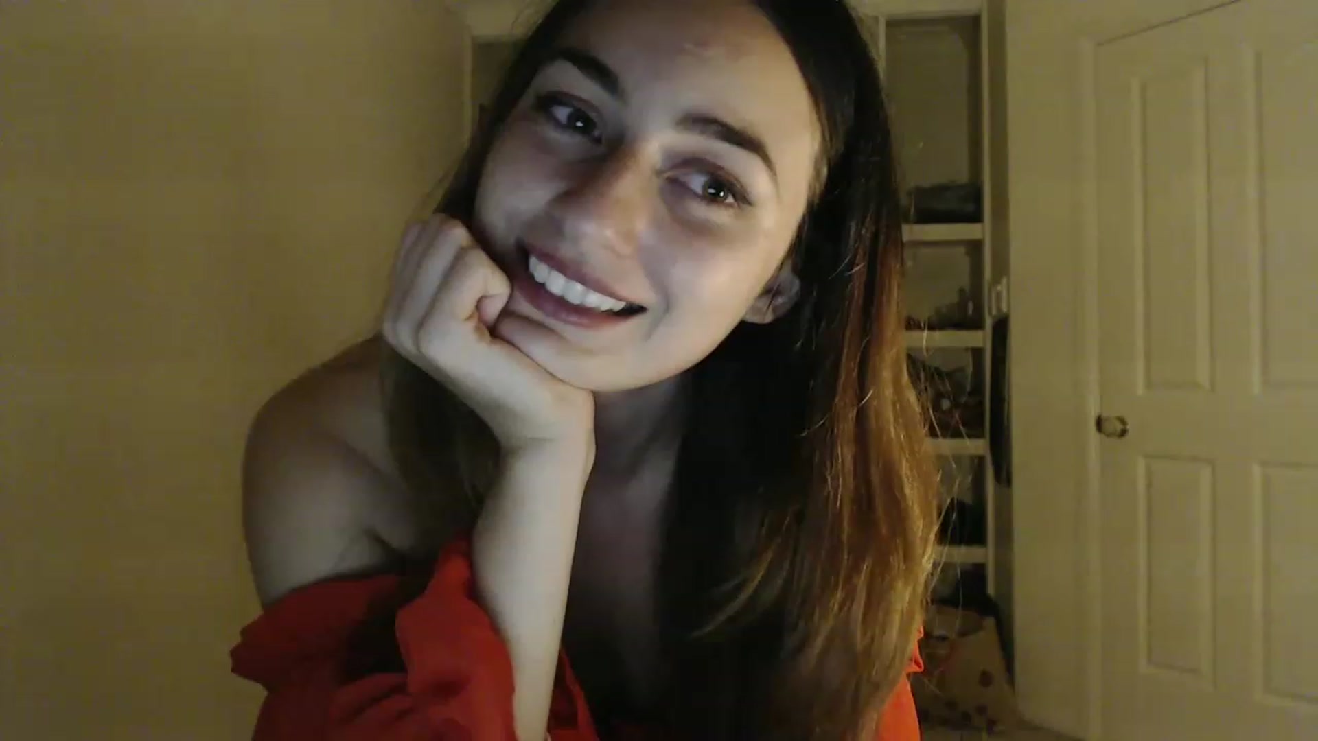 Gallery image thumbnail from Saskiia's myfreecams stream on, 05/06/2023, 13:52 image 18 of 20