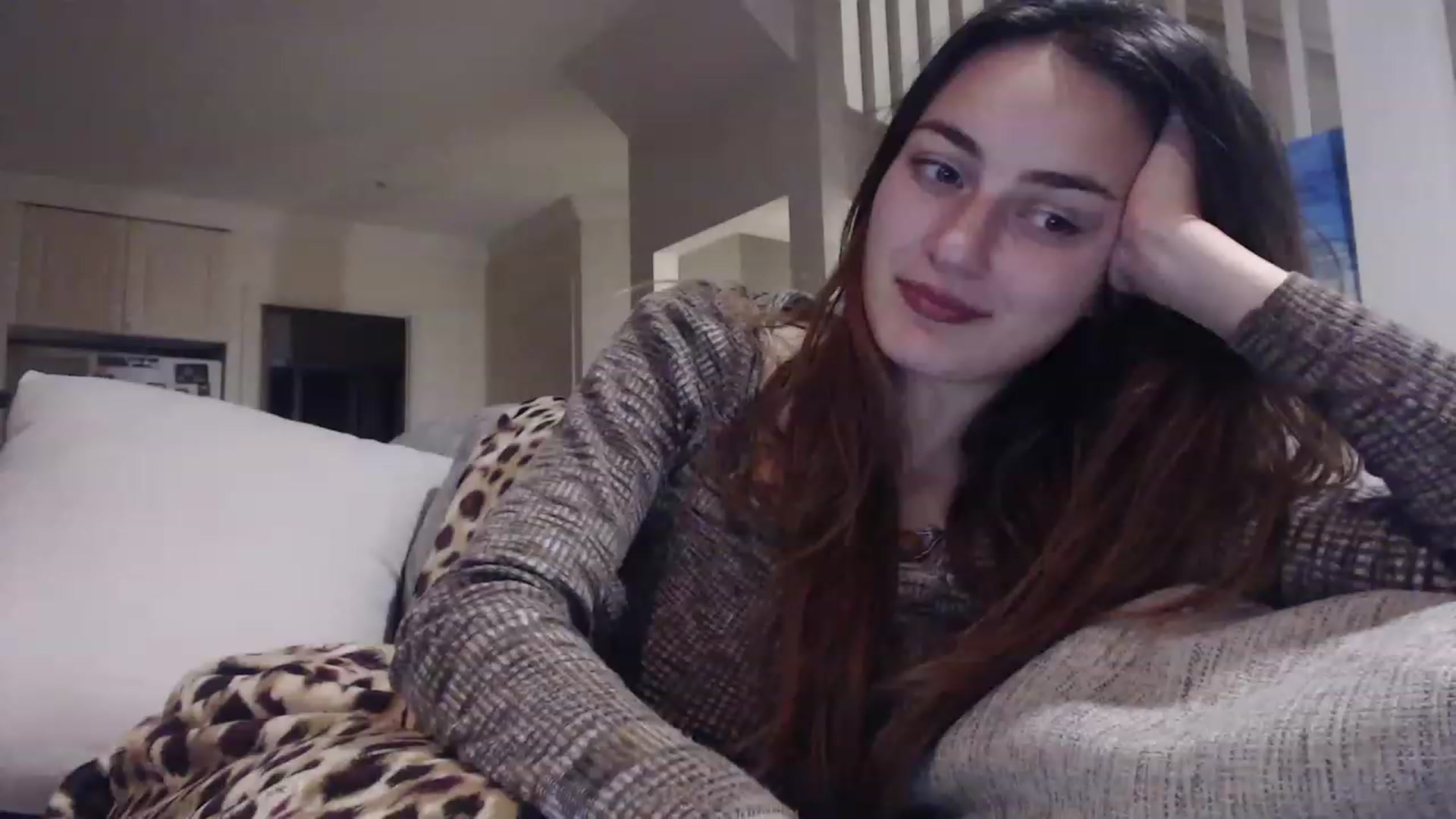 Gallery image thumbnail from Saskiia's myfreecams stream on, 05/23/2023, 09:56 image 5 of 20