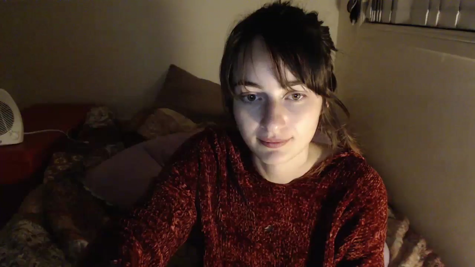 Gallery image thumbnail from Saskiia's myfreecams stream on, 06/19/2023, 13:16 image 7 of 20