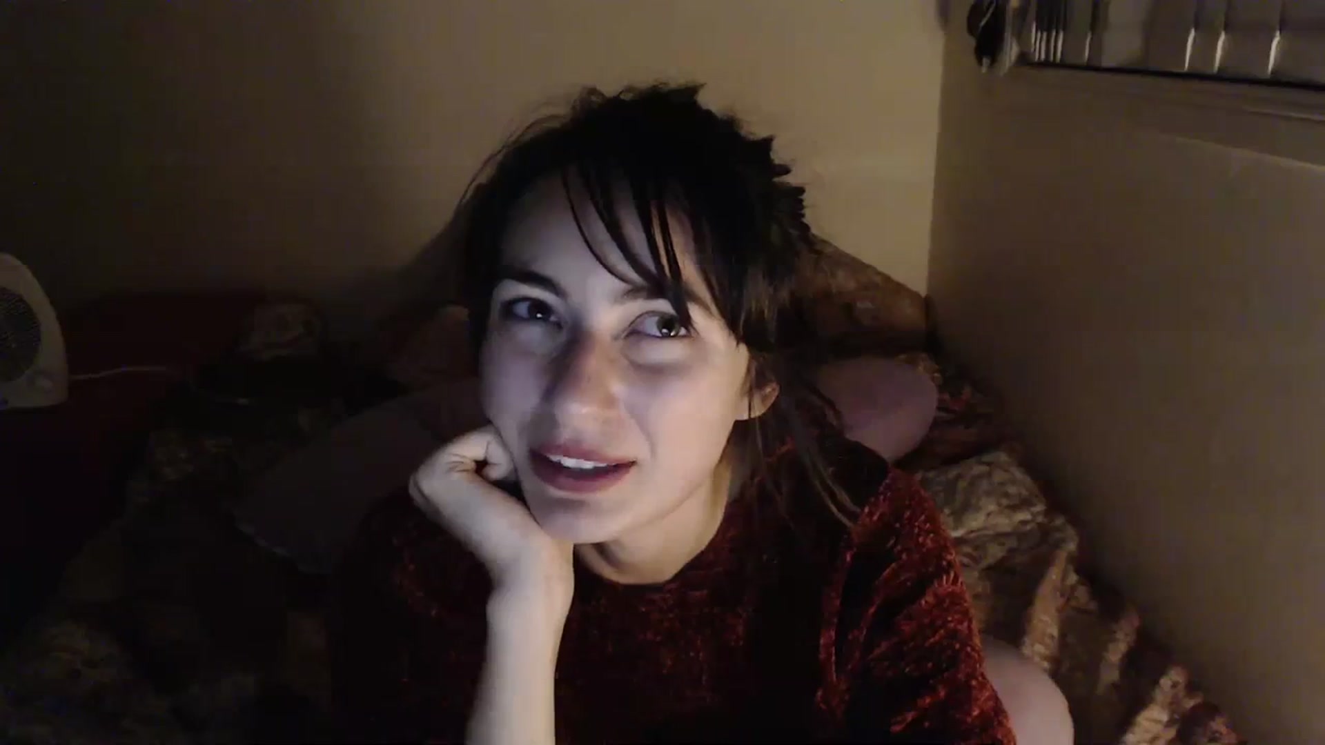 Gallery image thumbnail from Saskiia's myfreecams stream on, 06/19/2023, 13:16 image 3 of 20