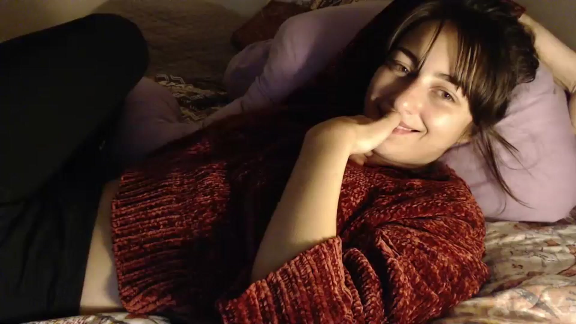 Gallery image thumbnail from Saskiia's myfreecams stream on, 06/19/2023, 13:16 image 16 of 20
