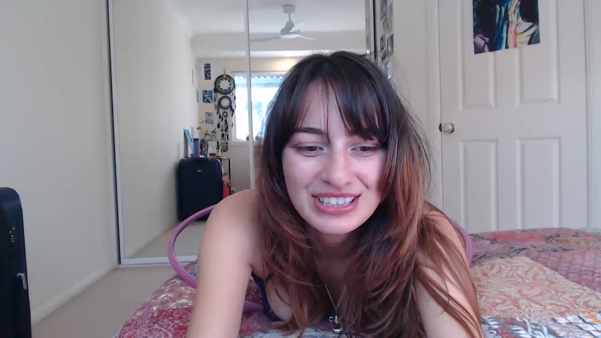 Gallery image thumbnail from Saskiia's myfreecams stream on, 07/06/2023, 04:21 image 18 of 20