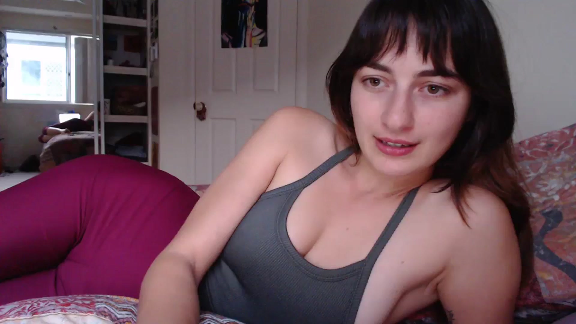 Gallery image thumbnail from Saskiia's myfreecams stream on, 08/22/2023, 07:37 image 10 of 20