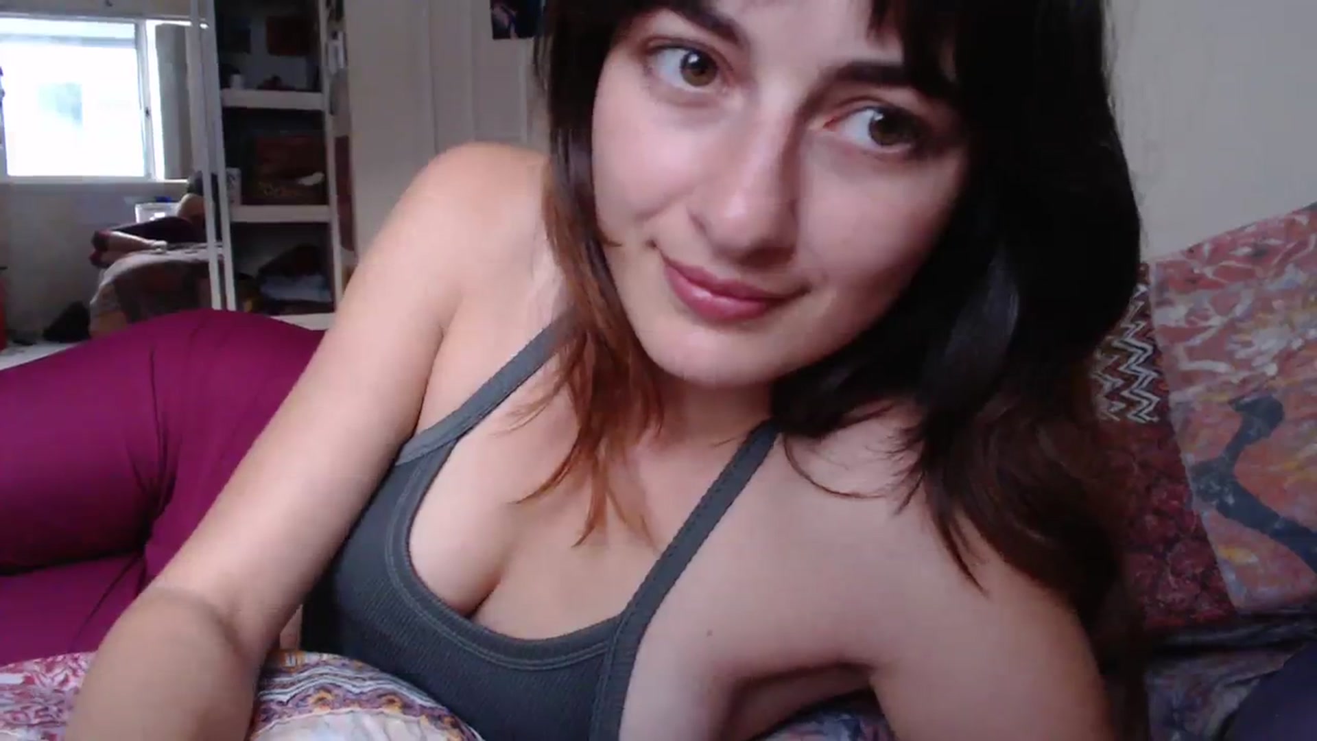 Gallery image thumbnail from Saskiia's myfreecams stream on, 08/22/2023, 07:37 image 8 of 20