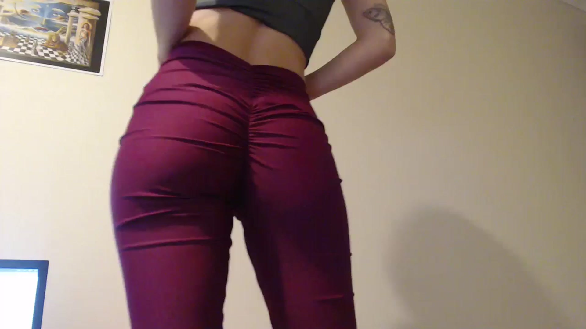 Gallery image thumbnail from Saskiia's myfreecams stream on, 08/22/2023, 07:37 image 18 of 20