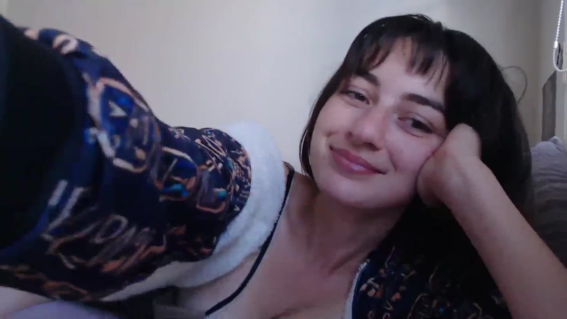 Gallery image thumbnail from Saskiia's myfreecams stream on, 08/24/2023, 21:35 image 7 of 20