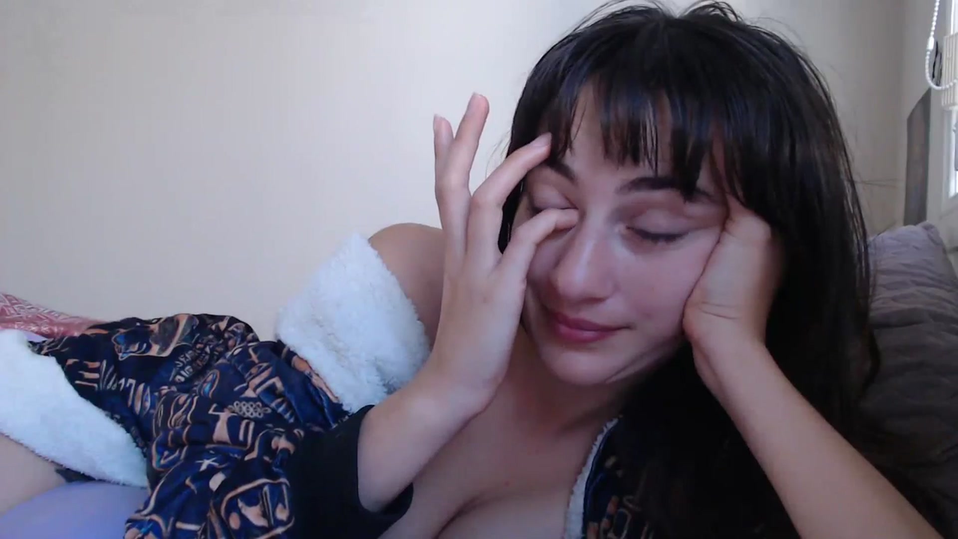 Gallery image thumbnail from Saskiia's myfreecams stream on, 08/24/2023, 21:35 image 14 of 20