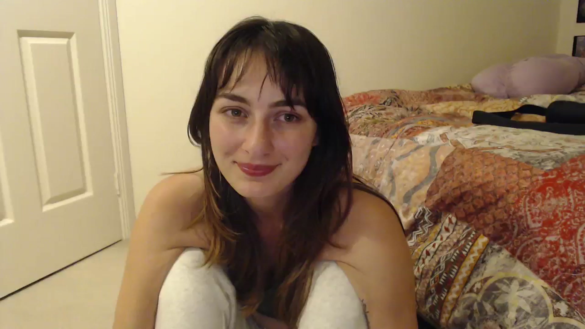 Gallery image thumbnail from Saskiia's myfreecams stream on, 08/25/2023, 13:01 image 1 of 20