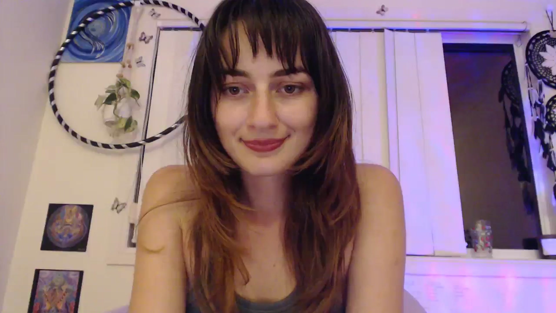 Gallery image thumbnail from Saskiia's myfreecams stream on, 08/25/2023, 13:01 image 17 of 20