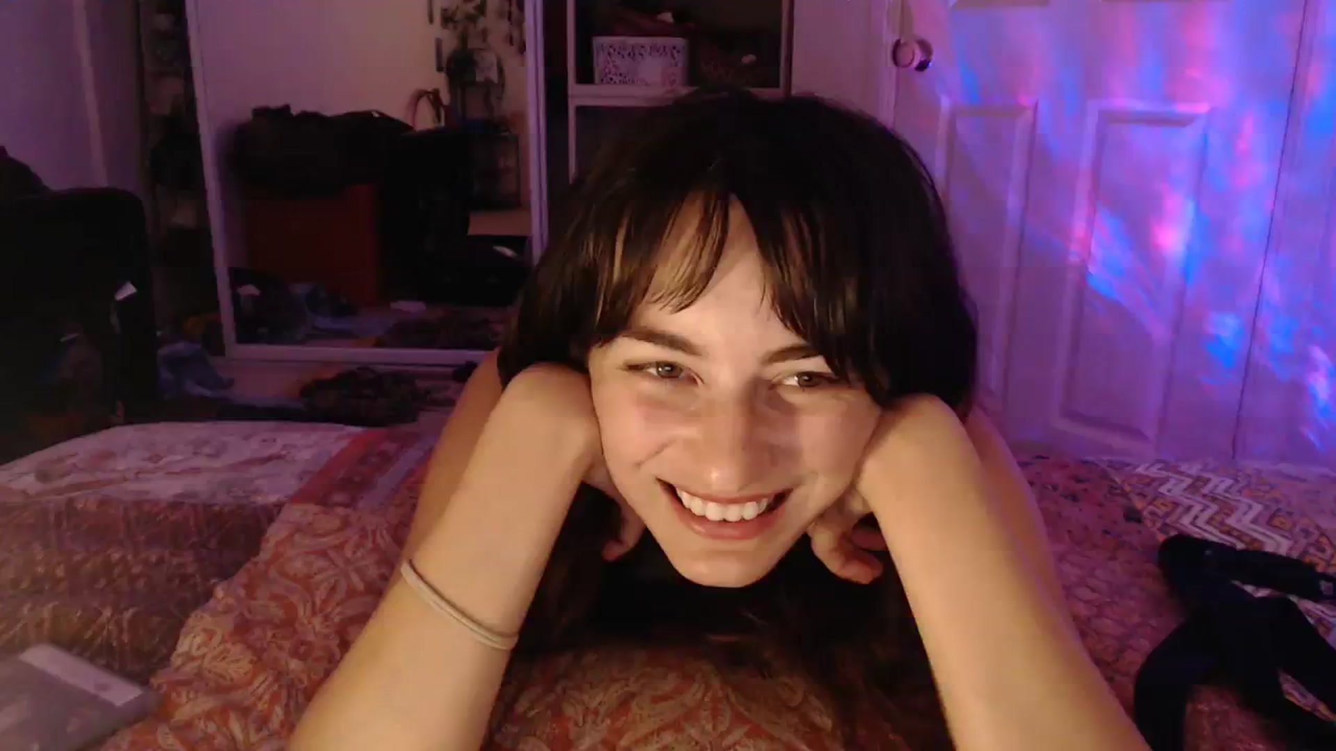 Gallery image thumbnail from Saskiia's myfreecams stream on, 09/06/2023, 12:27 image 1 of 20